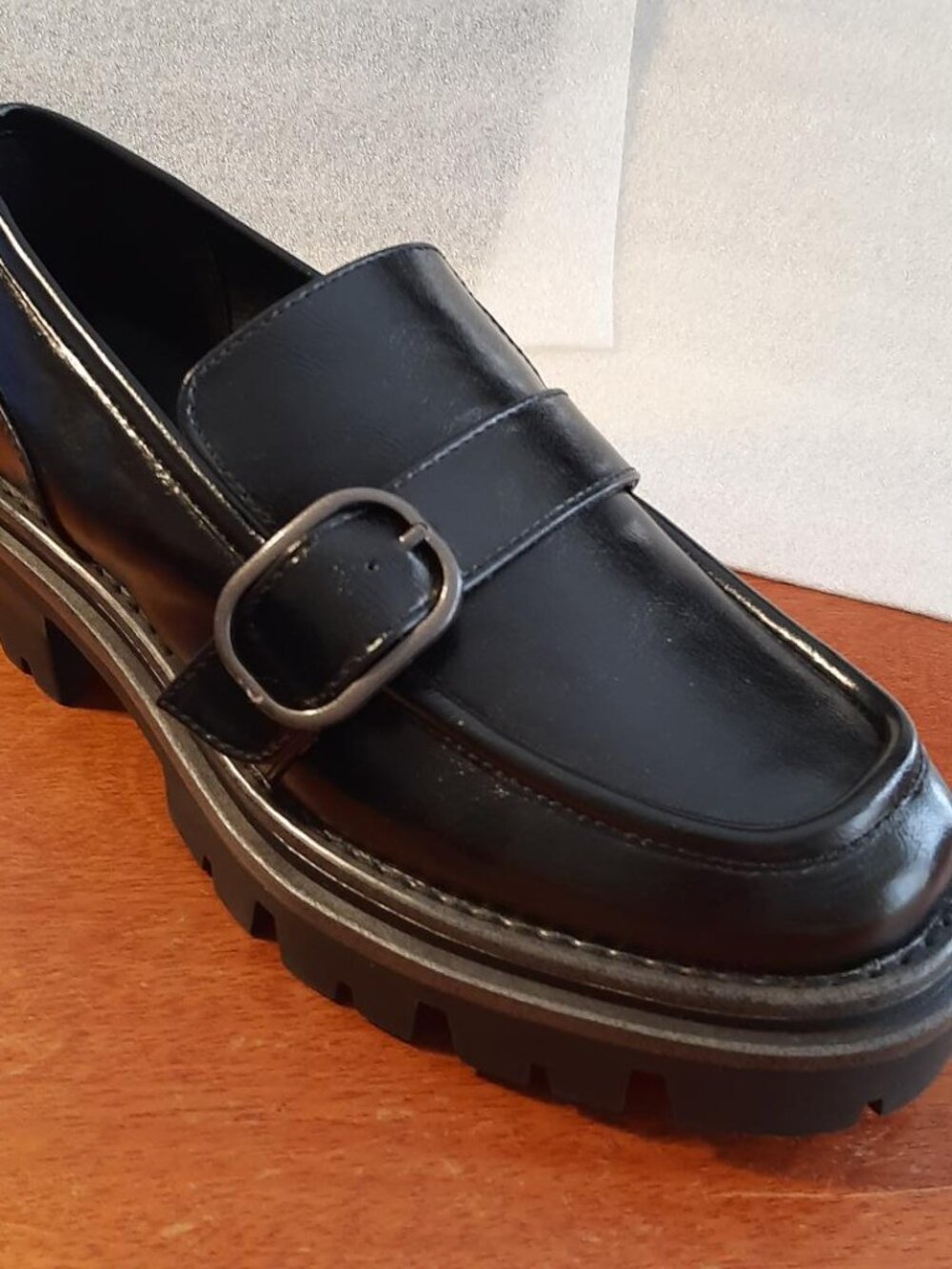 NEW !  Korks  Platform Loafer Black Size 9.5
